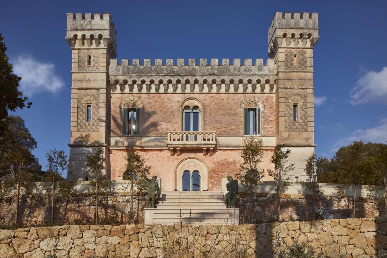 Castle Elvira - The Castle & The Cottage Trepuzzi Zewnętrze zdjęcie